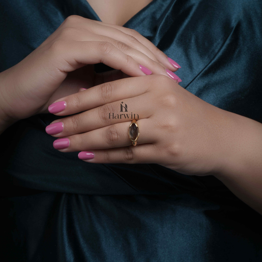 Oval smoky quartz ring