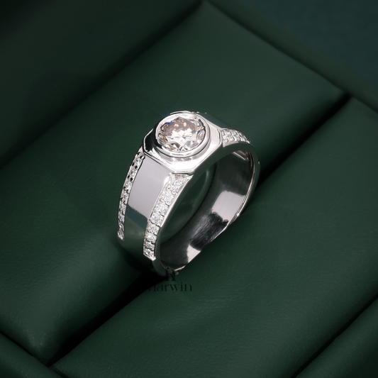 1.49 Ct Men's Moissanite Engagement Ring