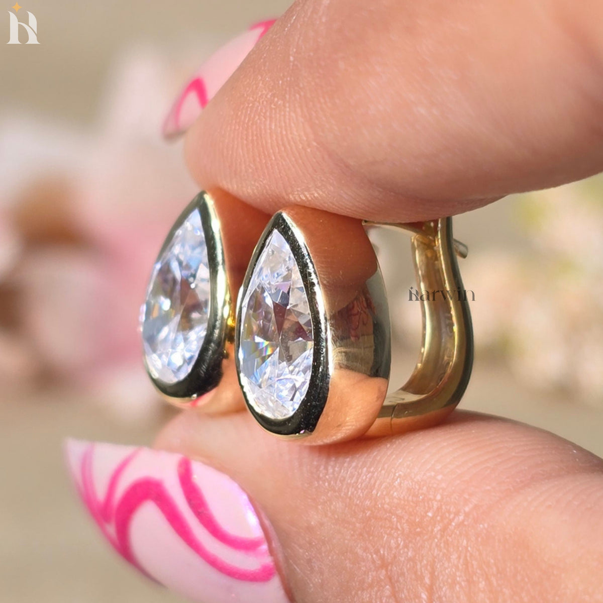Pear Shape Gold Hoop Earrings Diamond Teardrop Studs Chunky Earring For Woman