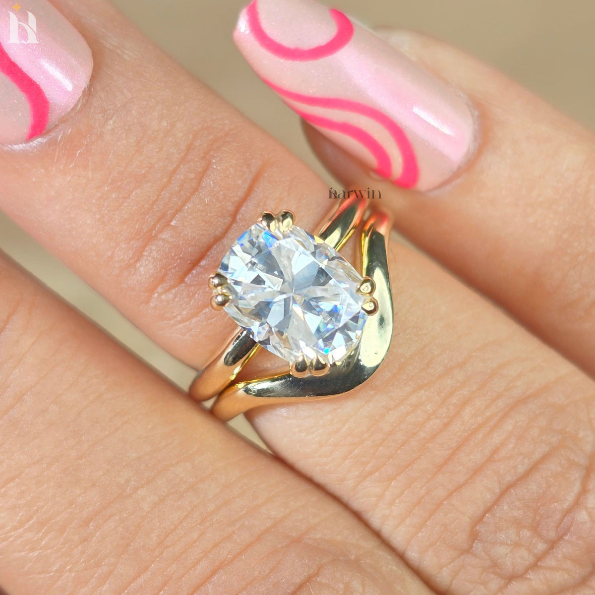 3.50 CT Antique Cushion Cut Moissanite Bridal Set With Thick Curved Gold Band
