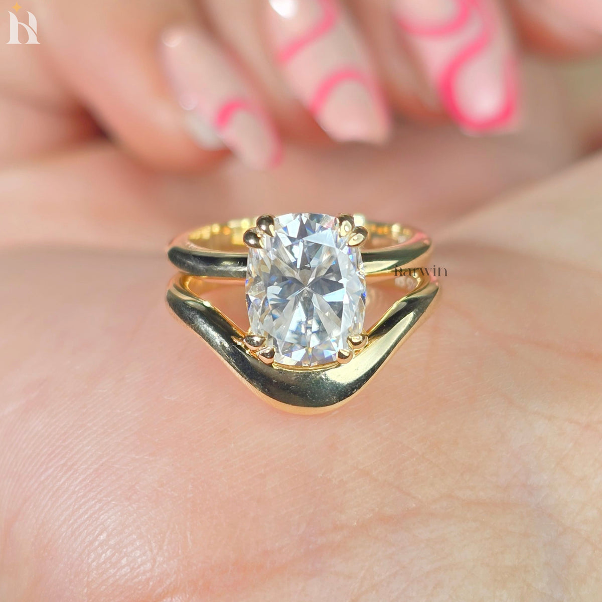 3.50 CT Antique Cushion Cut Moissanite Bridal Set With Thick Curved Gold Band