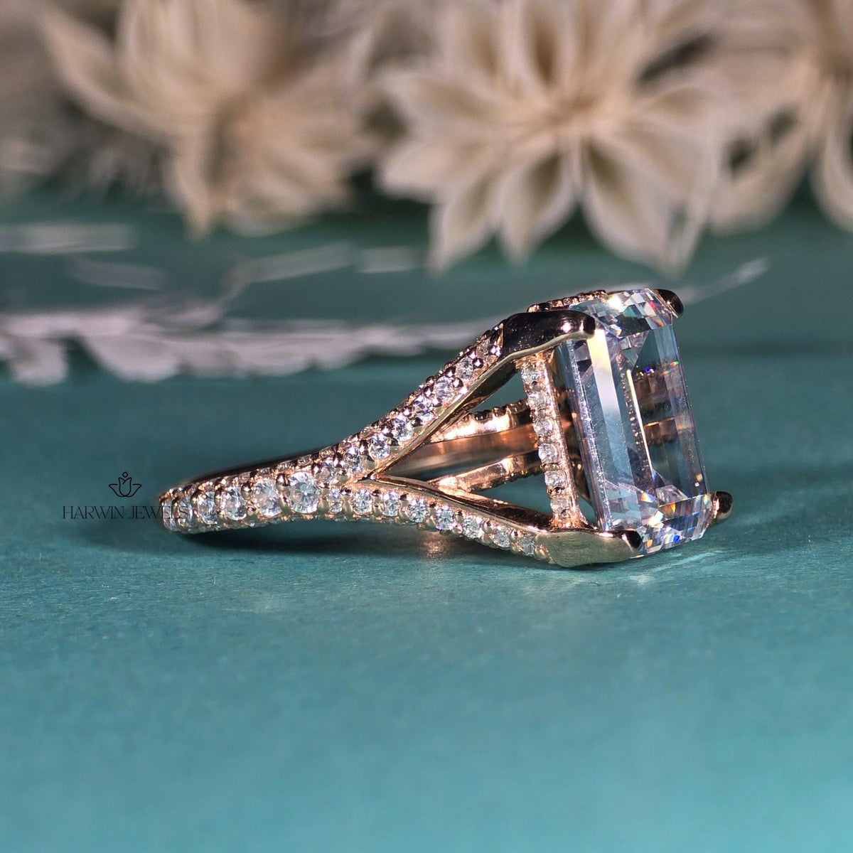 4CT Emerald Cut Split Shank Type Engagement Ring, 14K Solid Gold Moissanite Wedding Ring