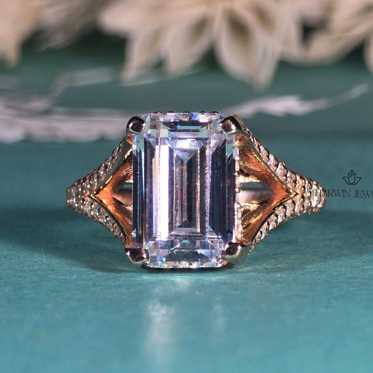 4CT Emerald Cut Split Shank Type Engagement Ring, 14K Solid Gold Moissanite Wedding Ring