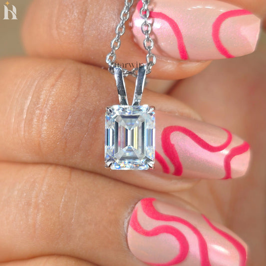 2.5CT Emerald Cut Pendant Necklace For Women Gifted Item For Her